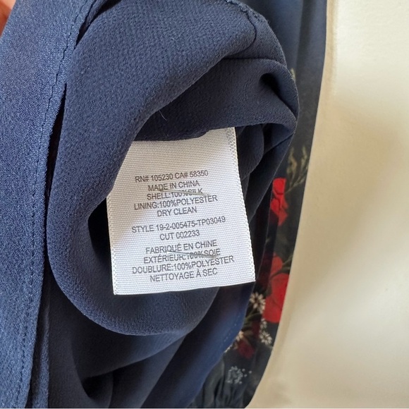 Joie Rafaella Floral 100% Silk Chiffon Blouse In Blue Size M - Picture 9 of 9